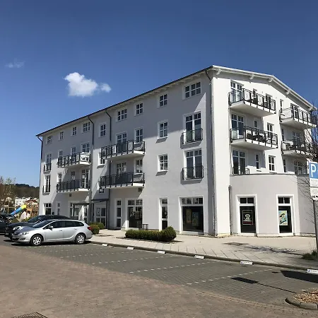 22 Im Haus Hühnergott * Sellin (Rugen)
